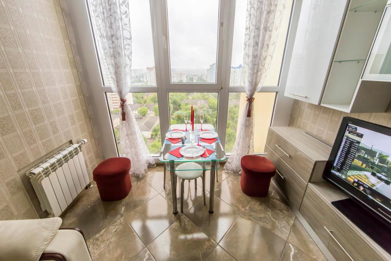 Rent-Kiev 2 Min Metro Chernihivska Lux Exterior foto