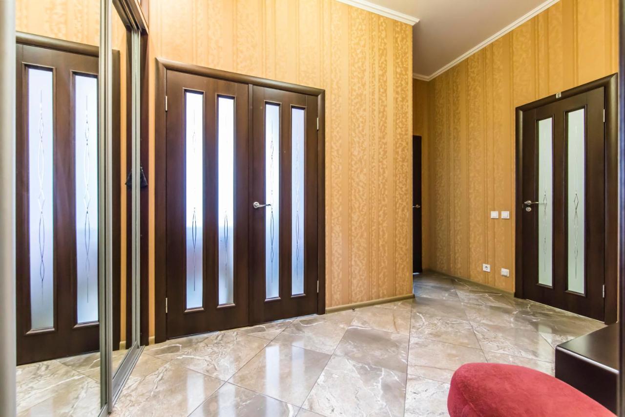 Rent-Kiev 2 Min Metro Chernihivska Lux Exterior foto